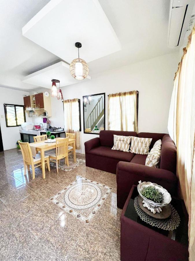 Beach Resorts Walking Distance To Town House Davao ภายนอก รูปภาพ